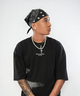 EJ