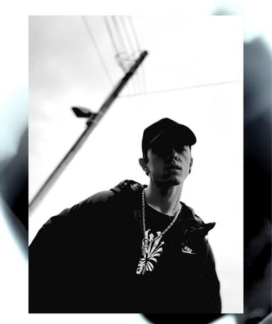 EM