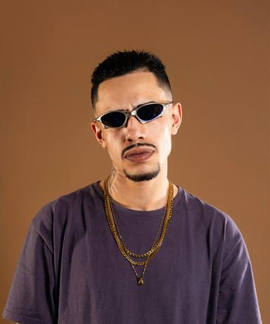 MC