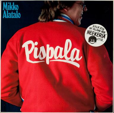 Hän hymyilee kuin lapsi