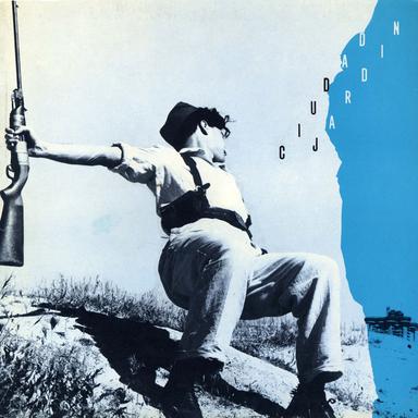 Enmanuelle negra (En el valle de los zombis)