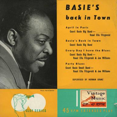 Swinging At The Daisy Chain